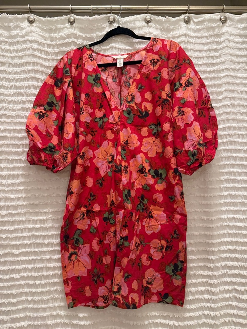 H&M Red Floral Puff-Sleeve Mini Dress